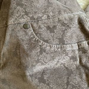 Jag pull on lwt corduroy jean- 6p- taupe color-  Great Condition